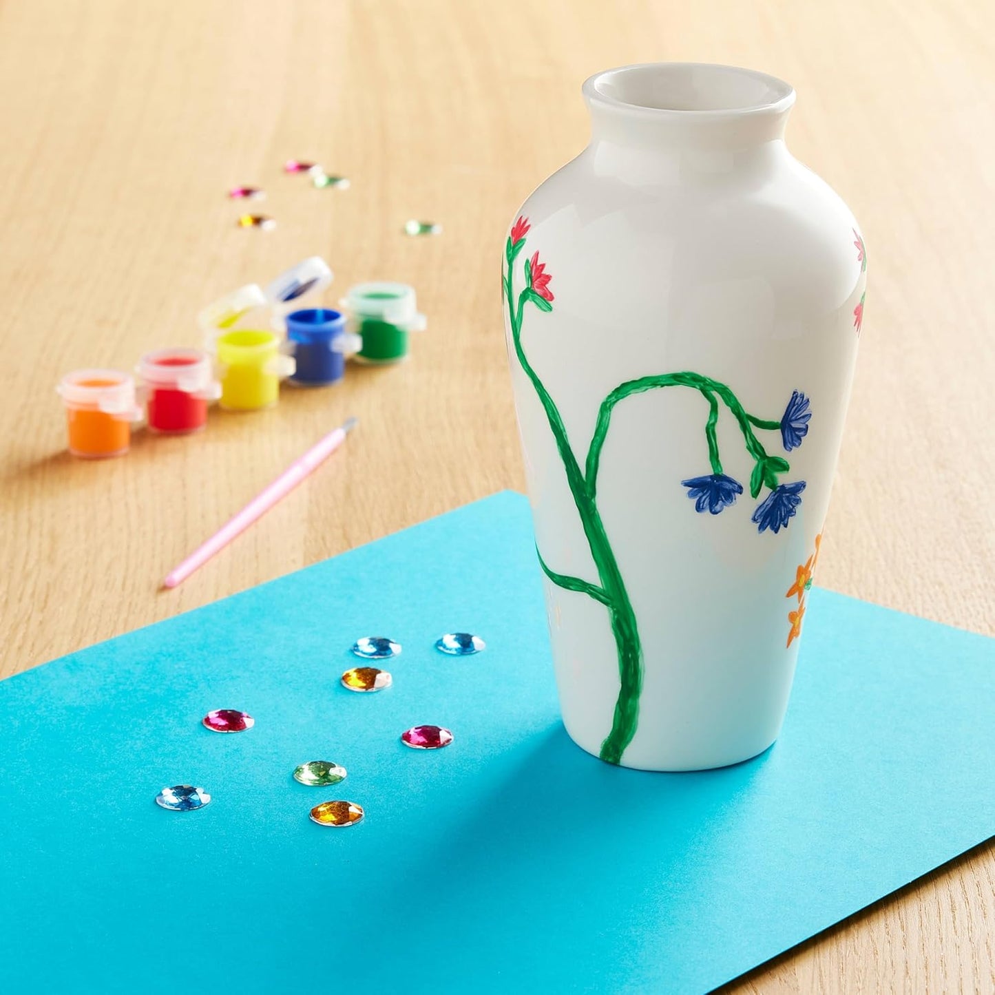 Color-In Vase Kit by Creatology
