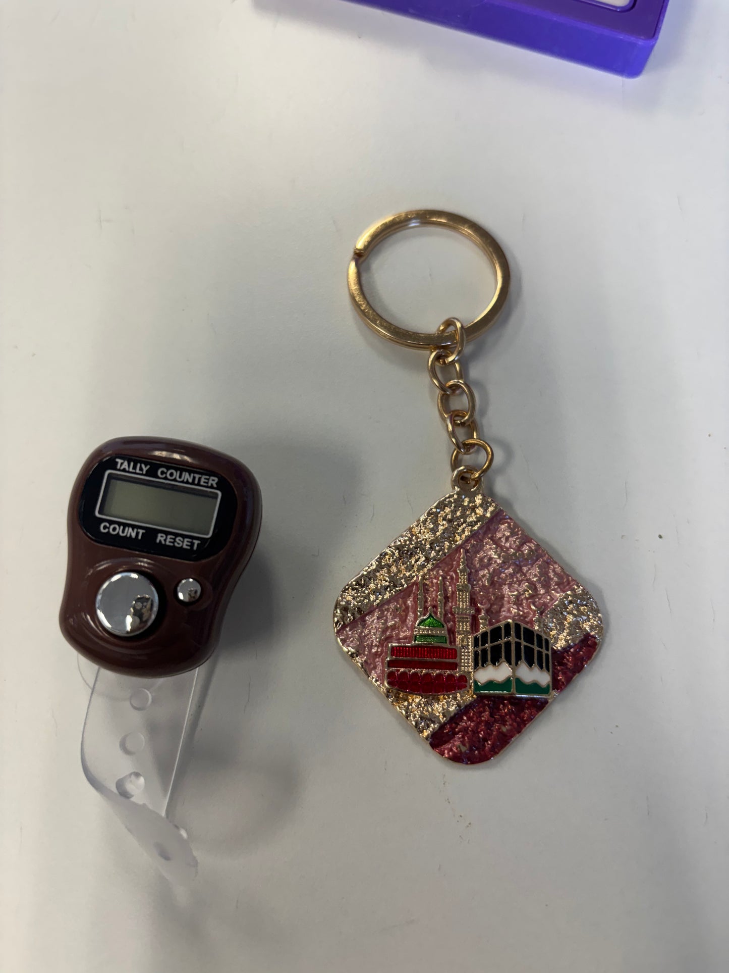 Dhikr Clicker Gift Set – Digital Tally Counter with Keychain (Brown)
