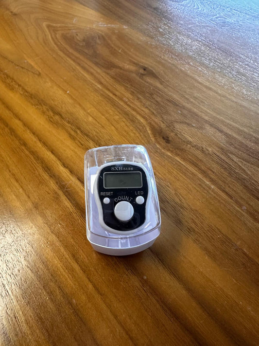 White LED light dhikr clicker in case